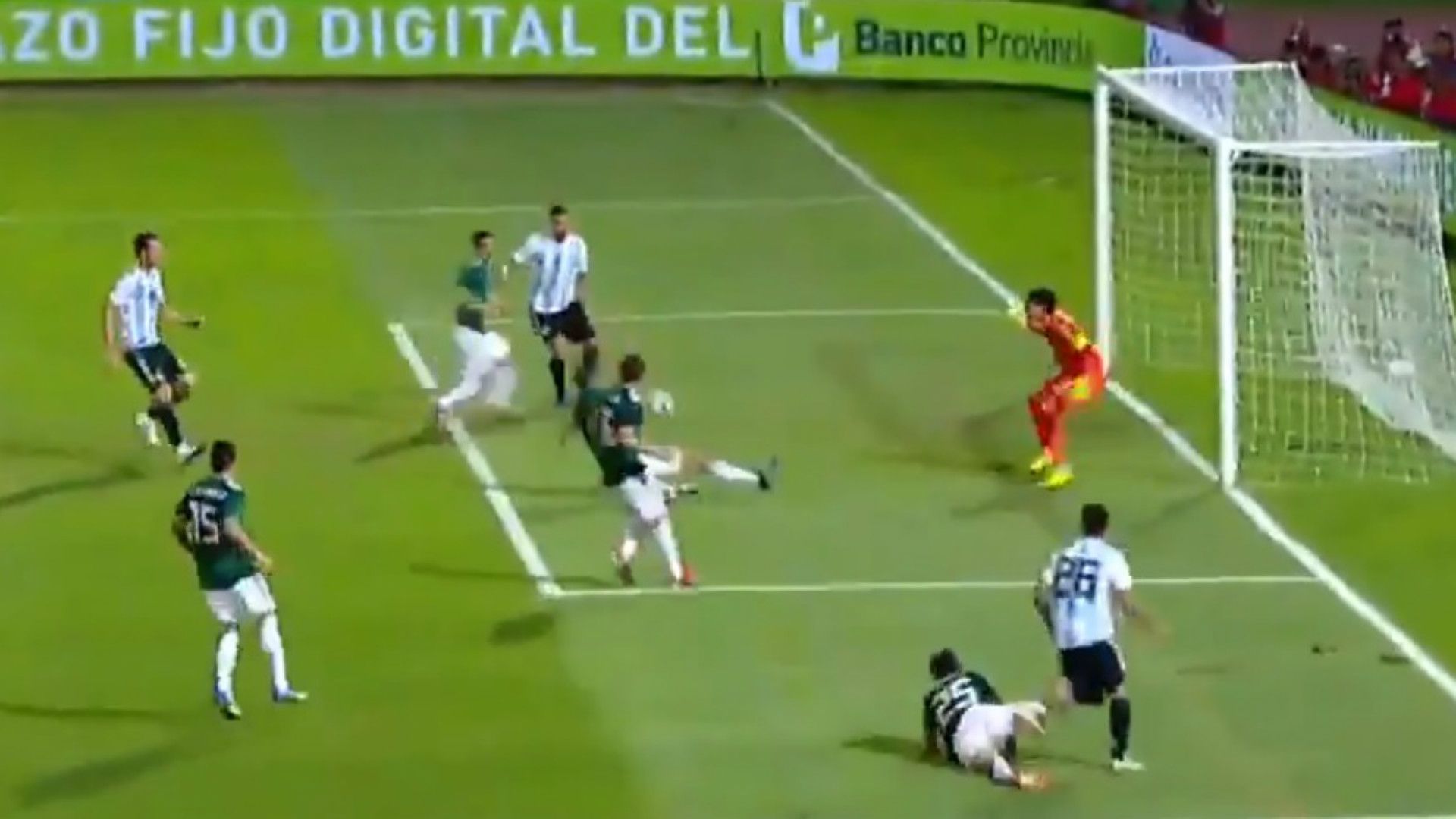 Captura Brizuela Gol Argentina Mexico 16112018