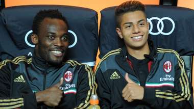Hachim Mastour Michael Essien Milan