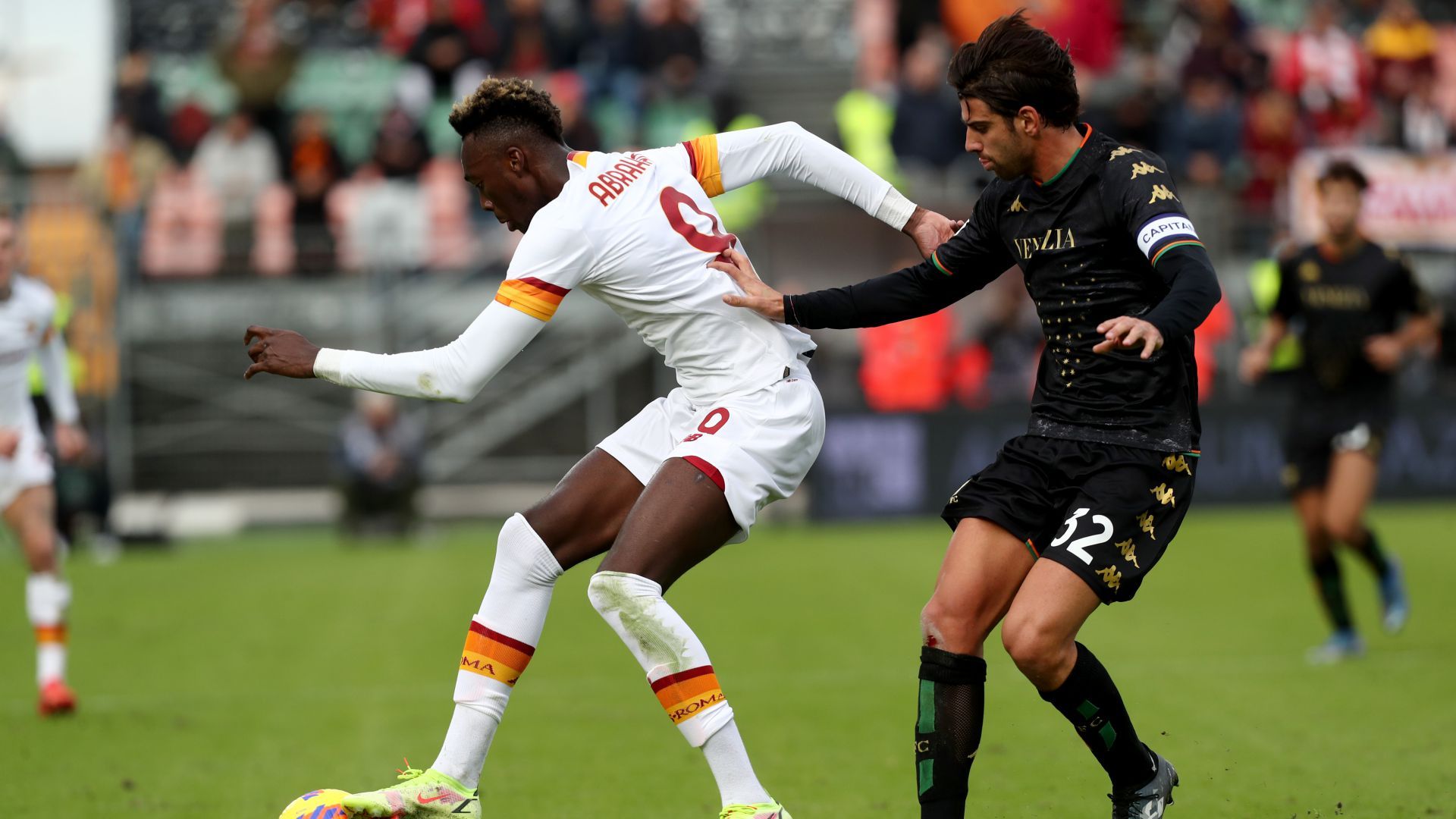 Tammy Abraham Pietro Ceccaroni Venezia Roma Serie A