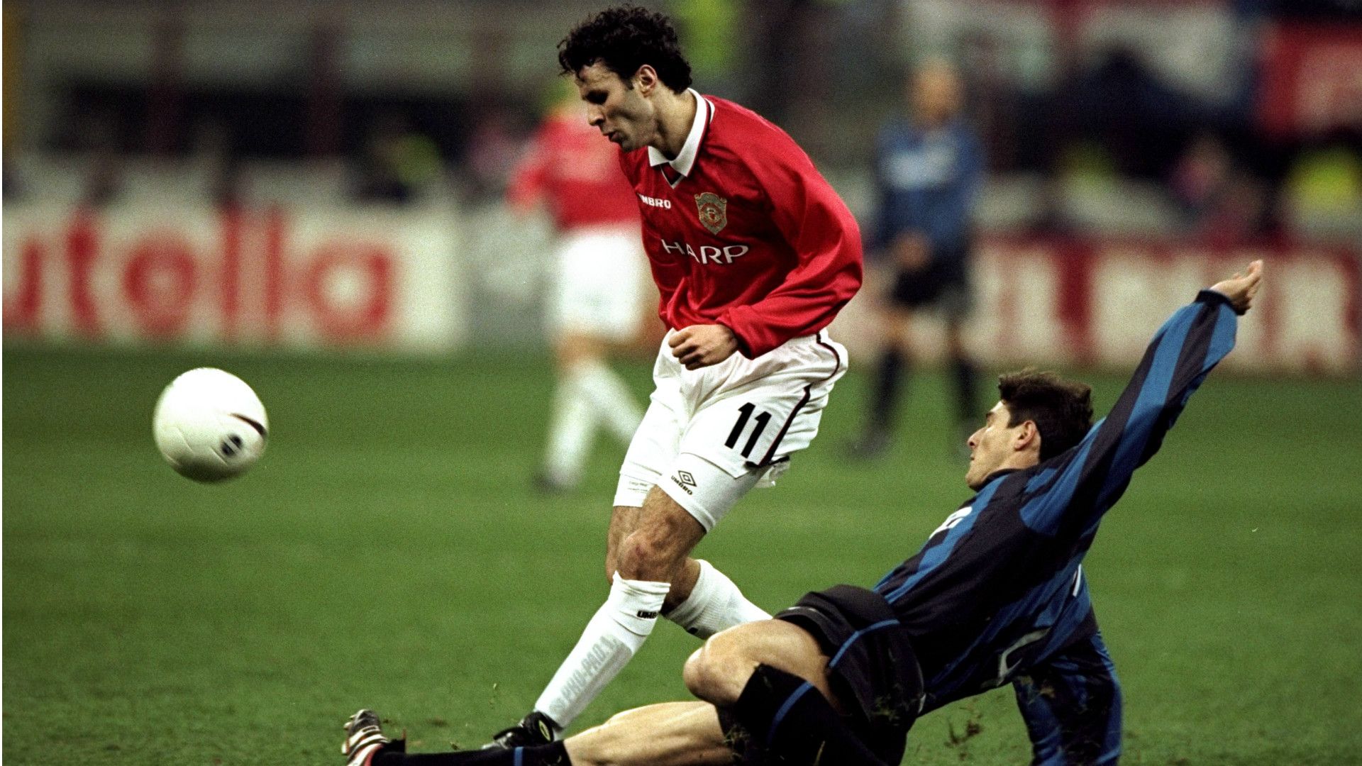 Ryan Giggs Manchester United 17031999
