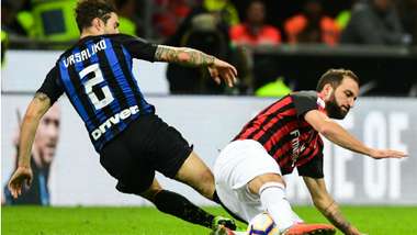 Higuain Vrsaljko Inter Milan Serie A