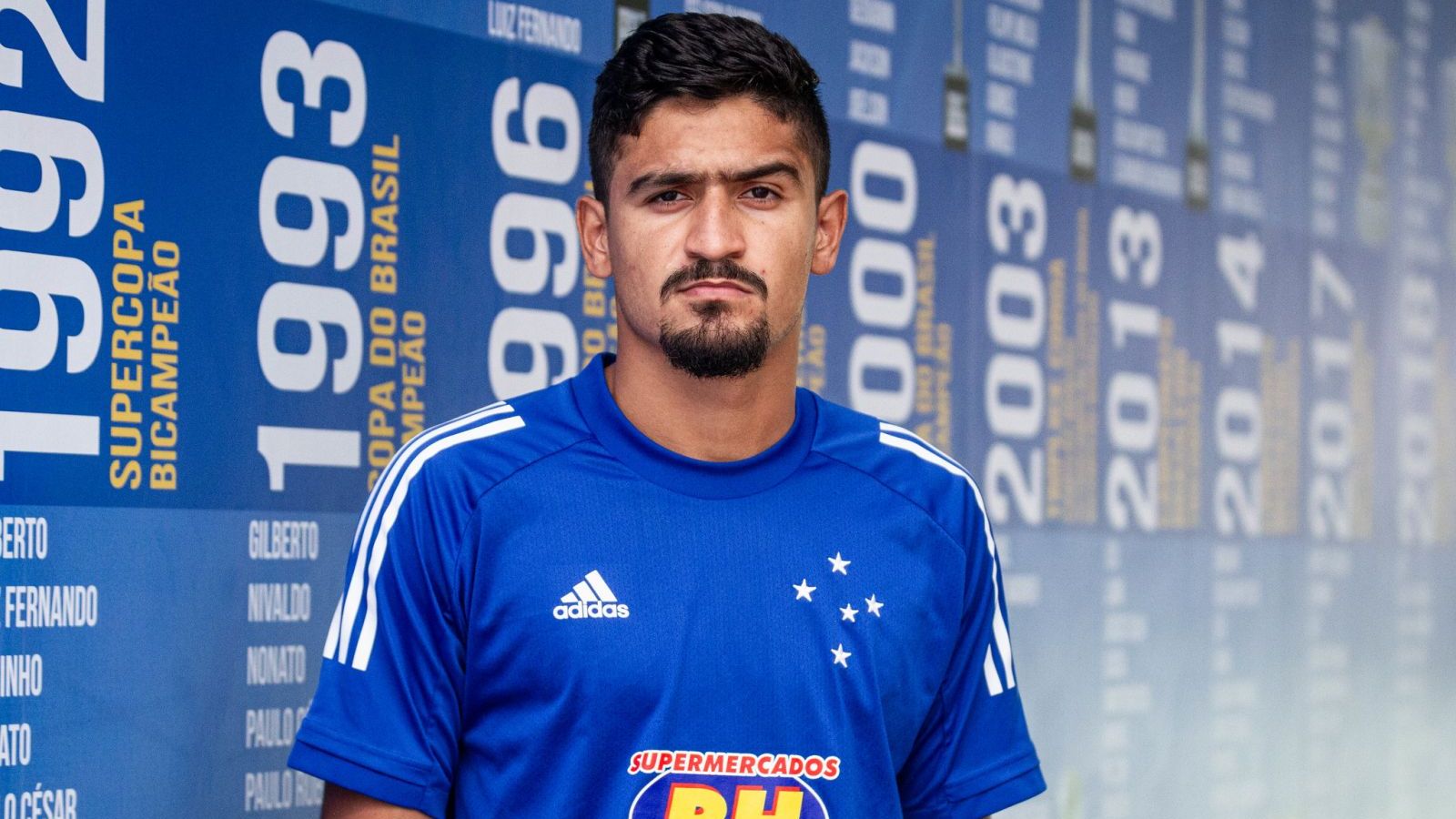 Zagueiro Ramon Cruzeiro