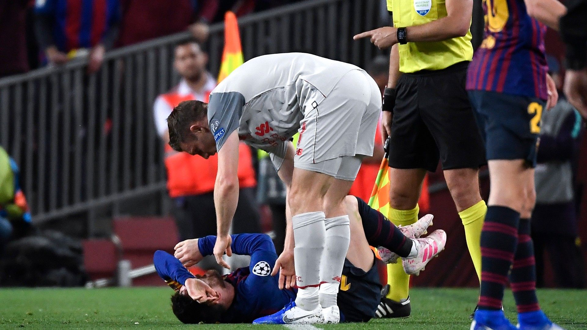 James Milner Lionel Messi - Barcelona Liverpool