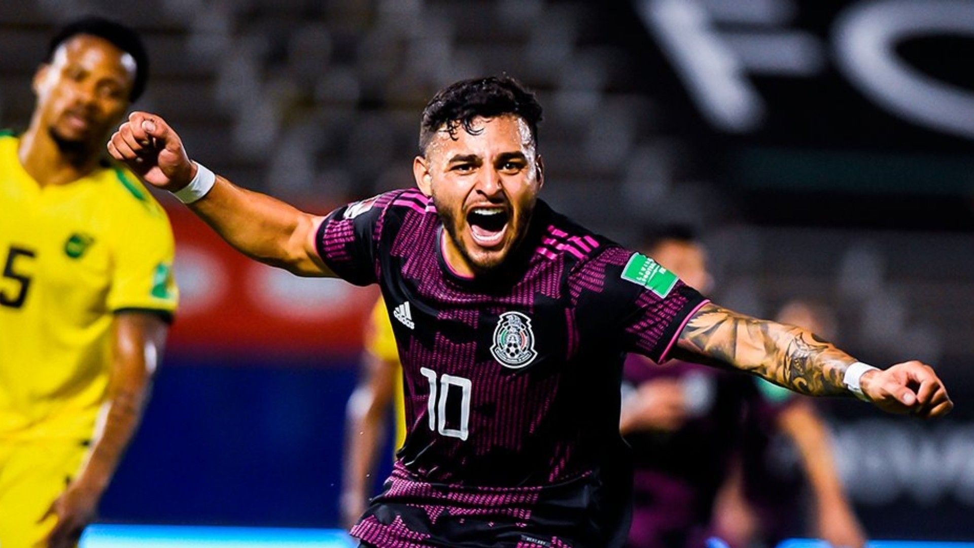 Alexis Vega México Eliminatorias Concacaf 2022
