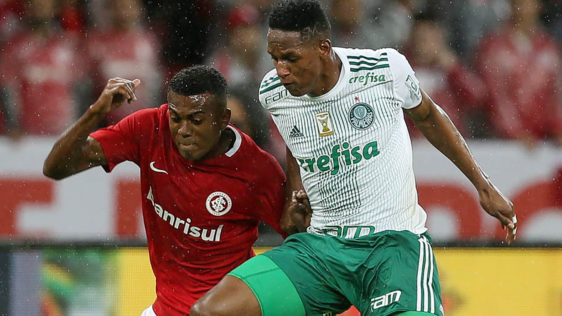 Marcelo Cirino Yerry Mina Internacional Palmeiras CdB 31052017