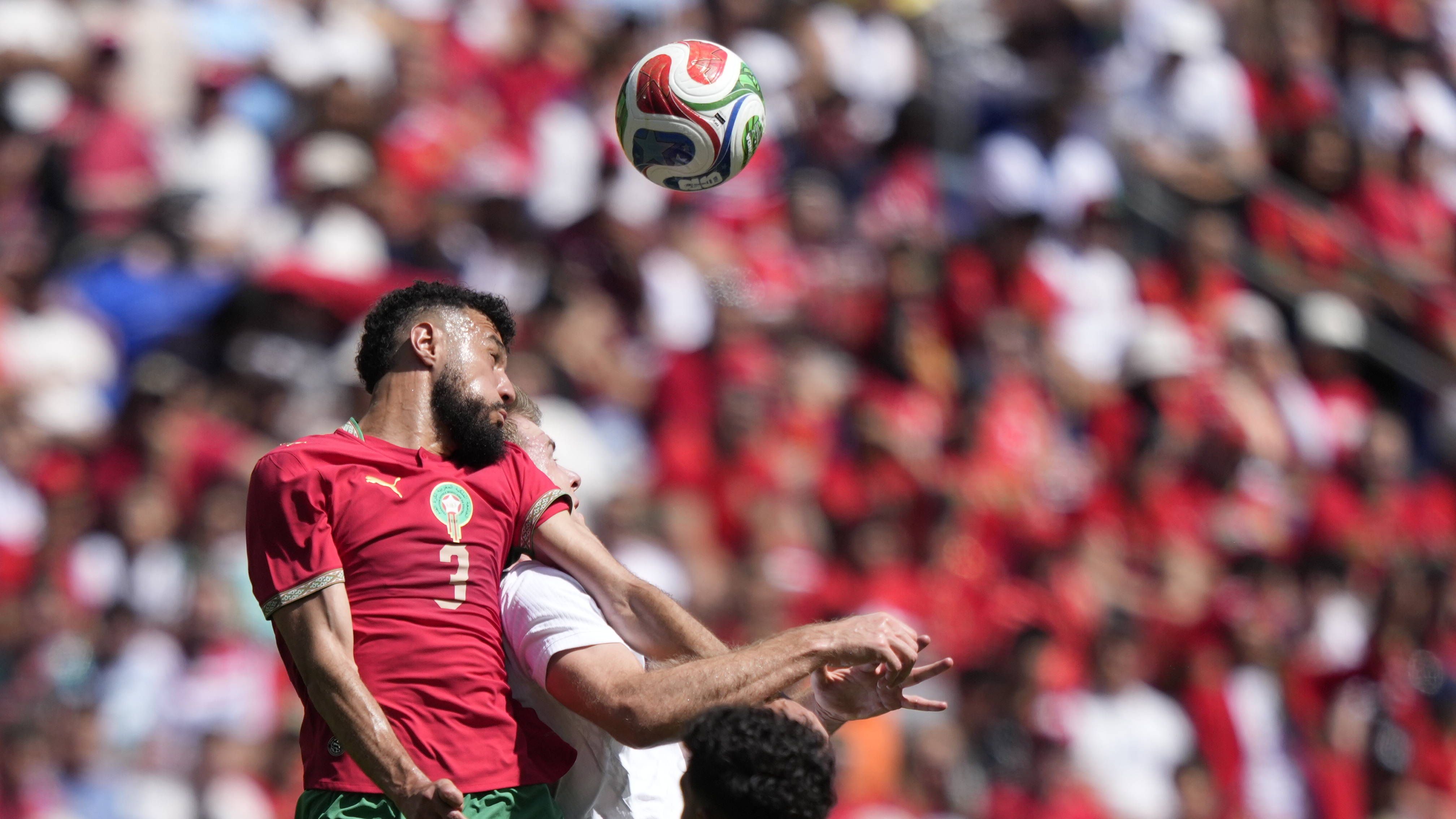 Noussair Mazraoui