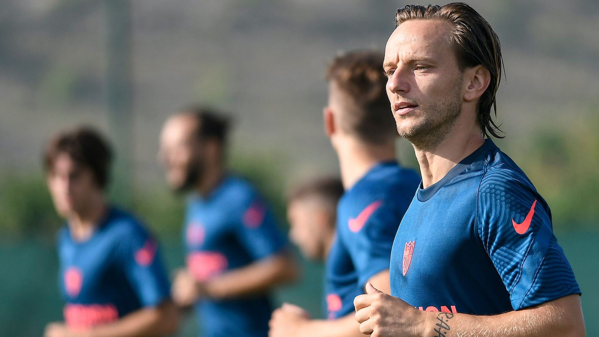 Rakitic Sevilla entrenamientos