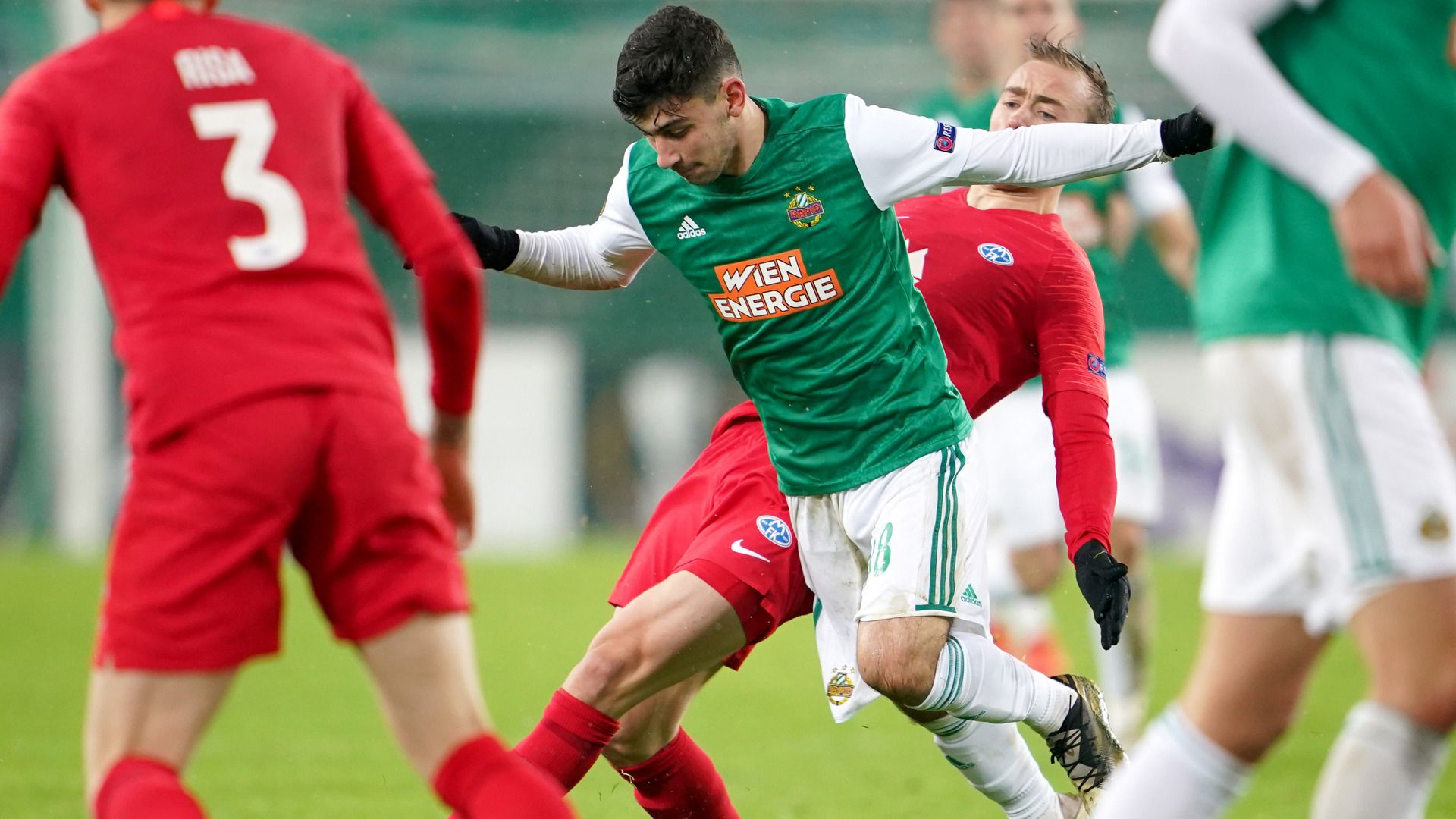 yusuf demir rapid wien
