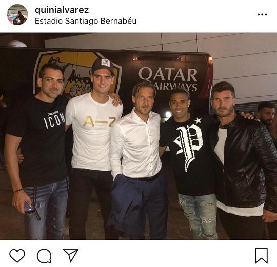 마리아노(왼쪽에서 네 번째)와 토티(왼쪽에서 세 번째).사진=마리아노 지인 인스타그램