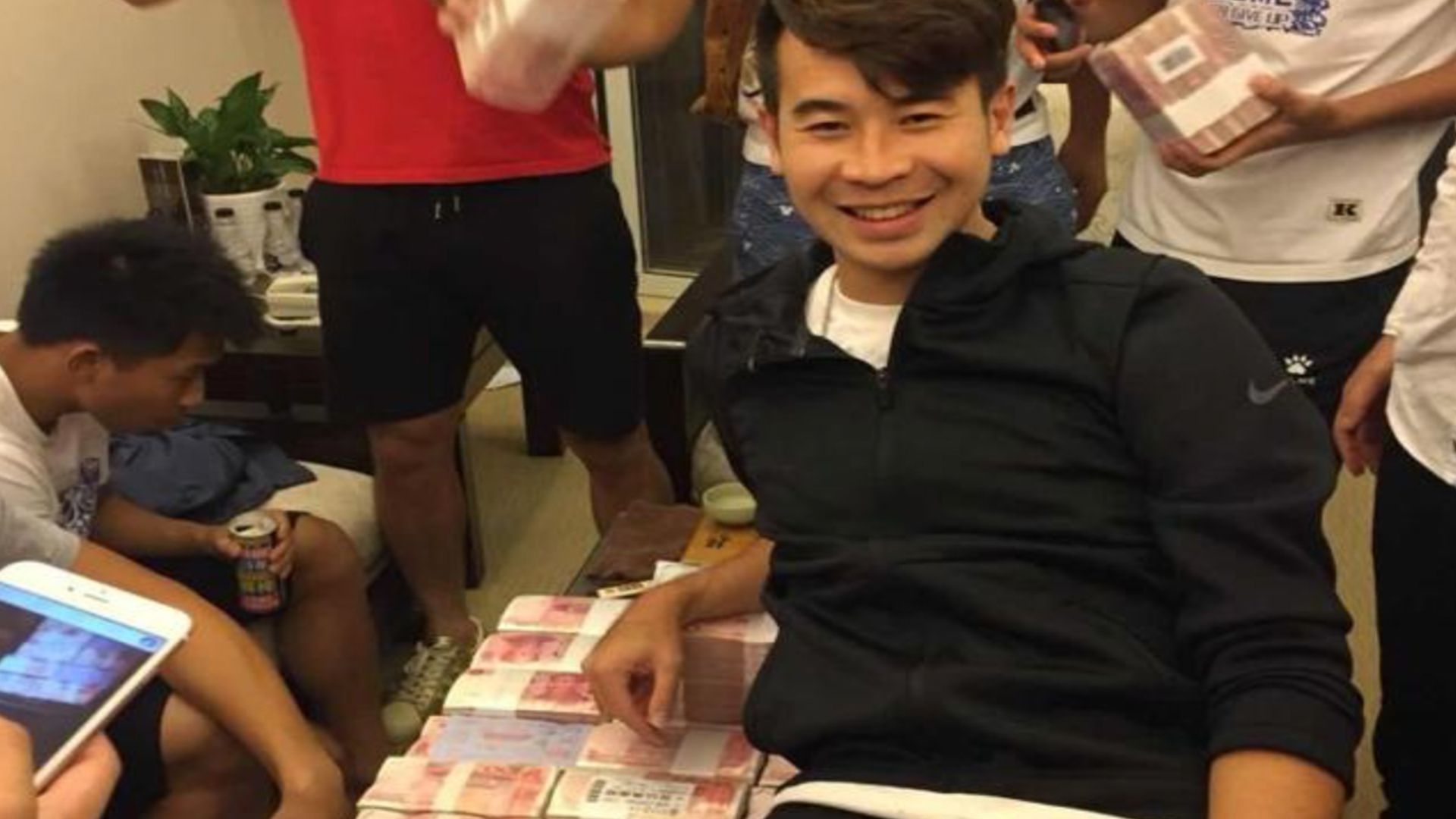 Meixian Techand massive stacks of cash after promotion