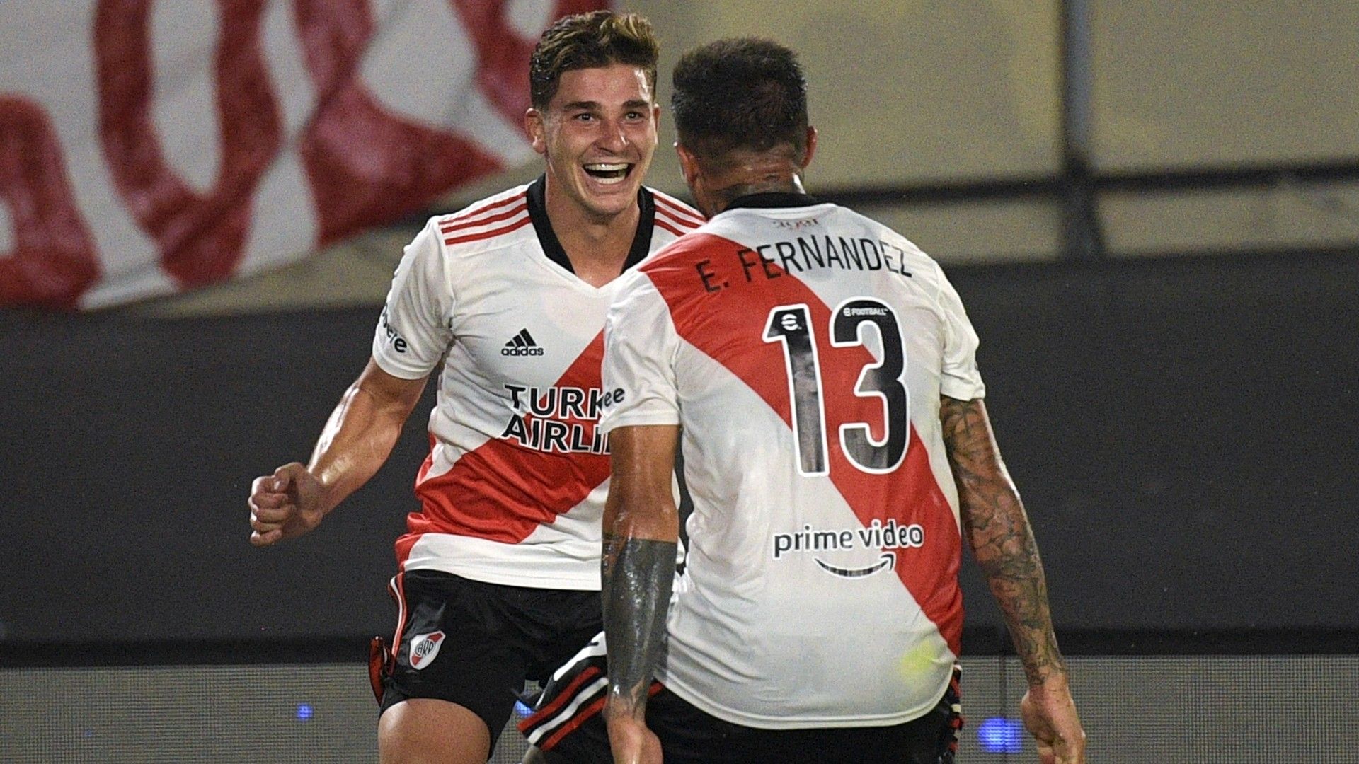 julian Alvarez Enzo Fernandez River Plate Patronato 16022022