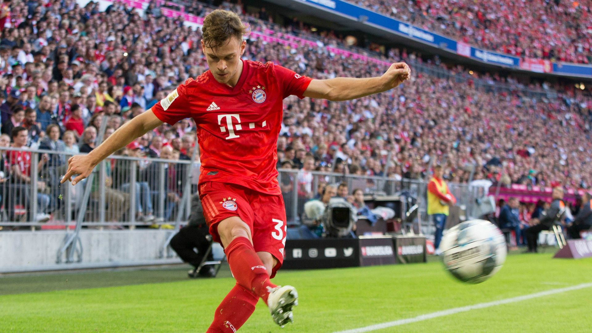 JOSHUA KIMMICH BAYERN MÜNCHEN