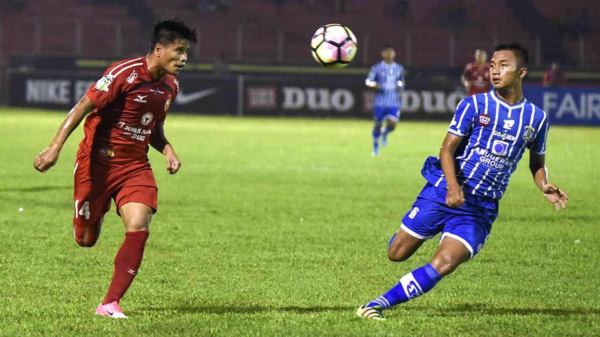 Tambun Naibaho - Semen Padang & Ardhi Yuniar - Persiba