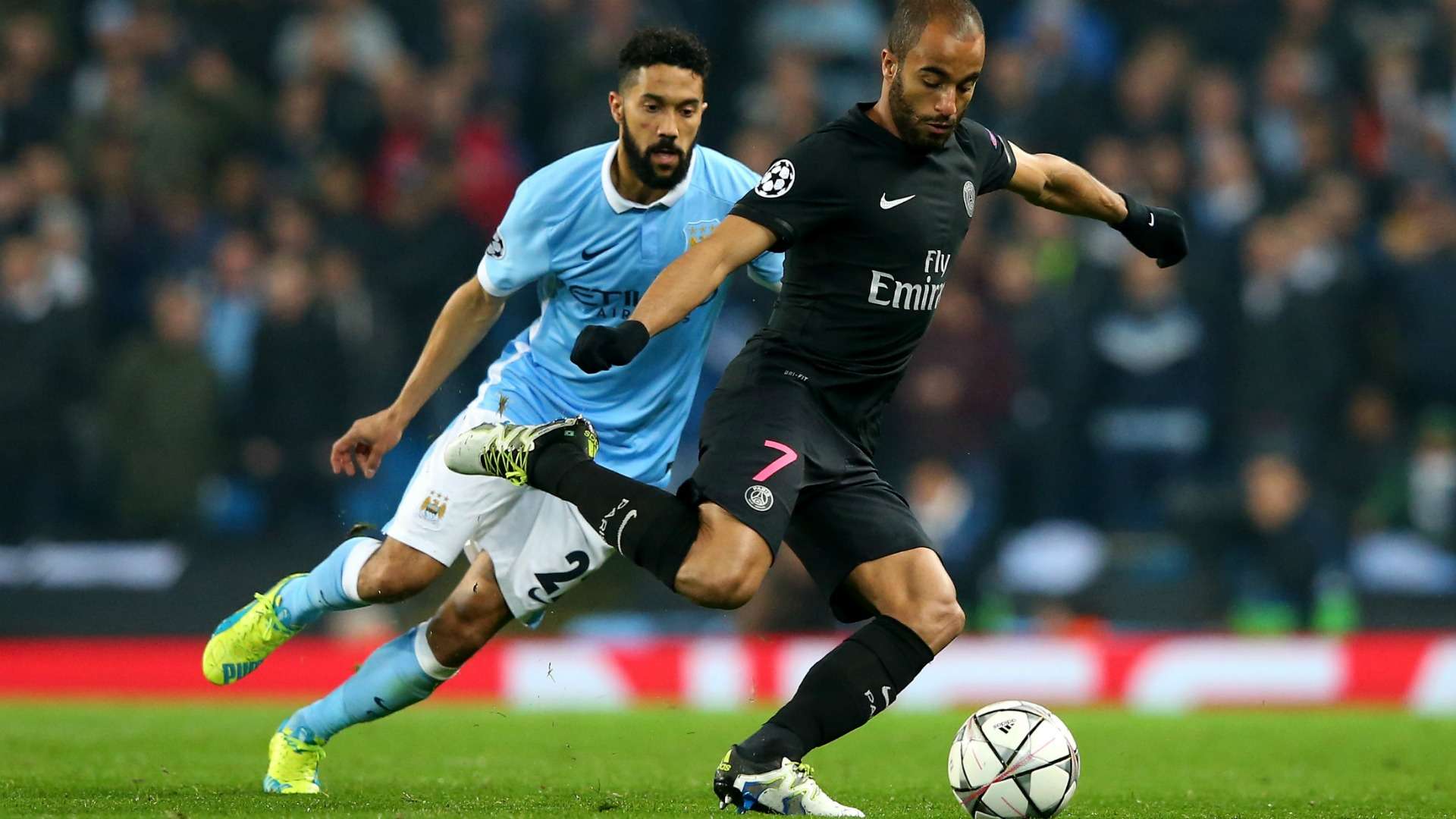 lucas psg manchester city