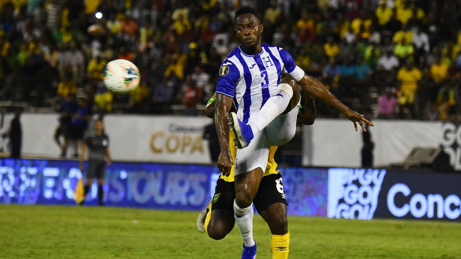Maynor Figueroa Jamaica v Honduras Concacaf Gold Cup 06172019