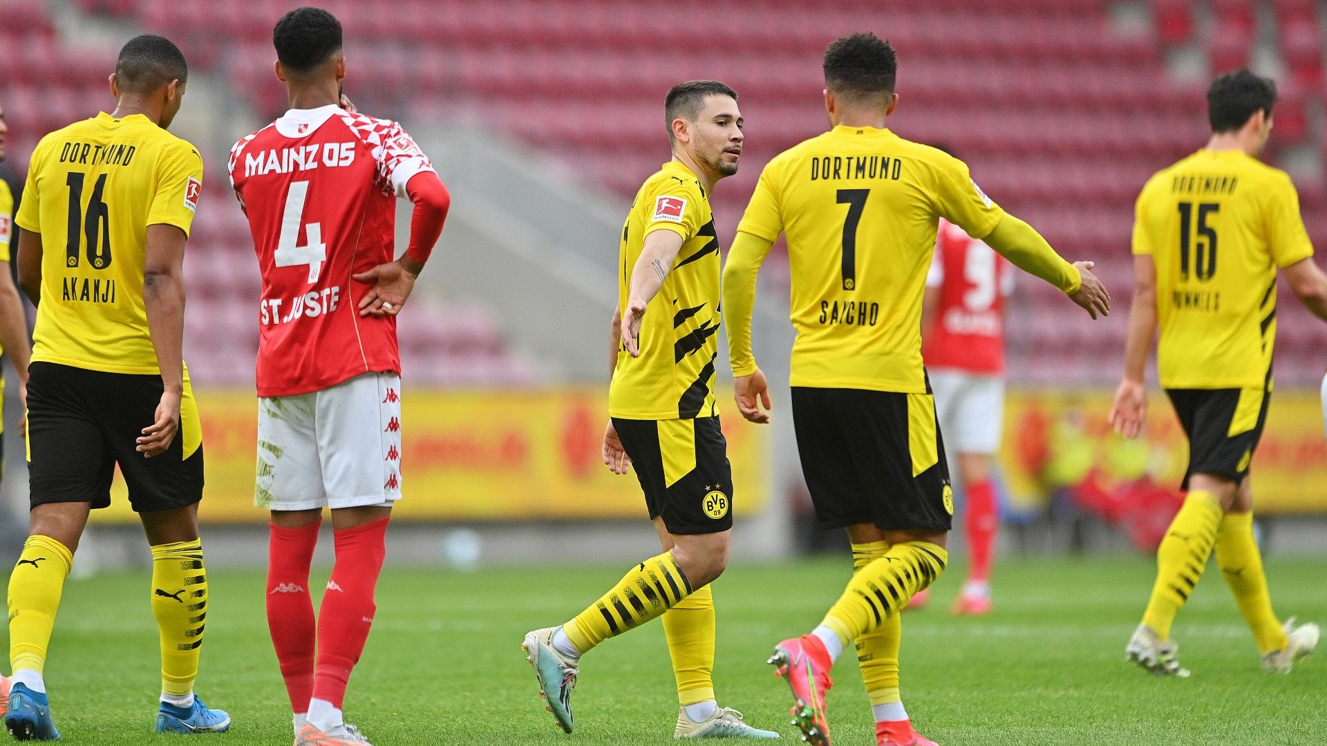 Raphael Guerreiro Borussia Dortmund Bundesliga 16052021