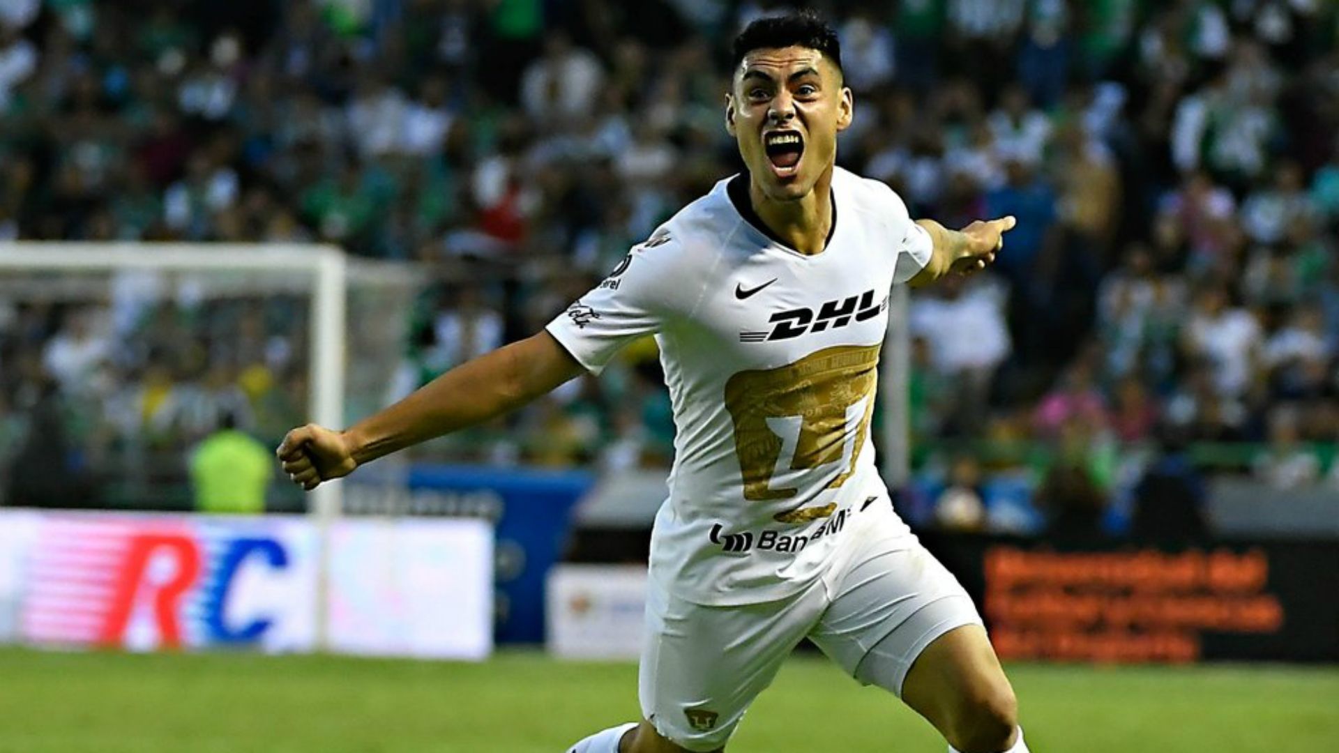 Pumas Felipe Mora