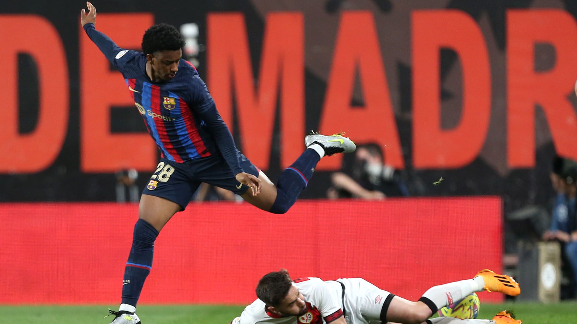 Alejandro Balde Barcelona Rayo 2022-23