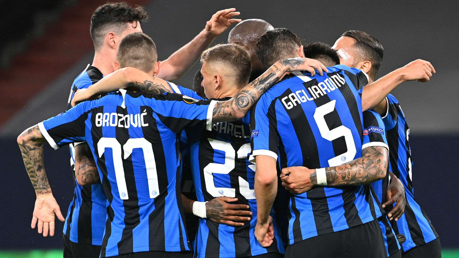 Inter celebrating Getafe Europa League