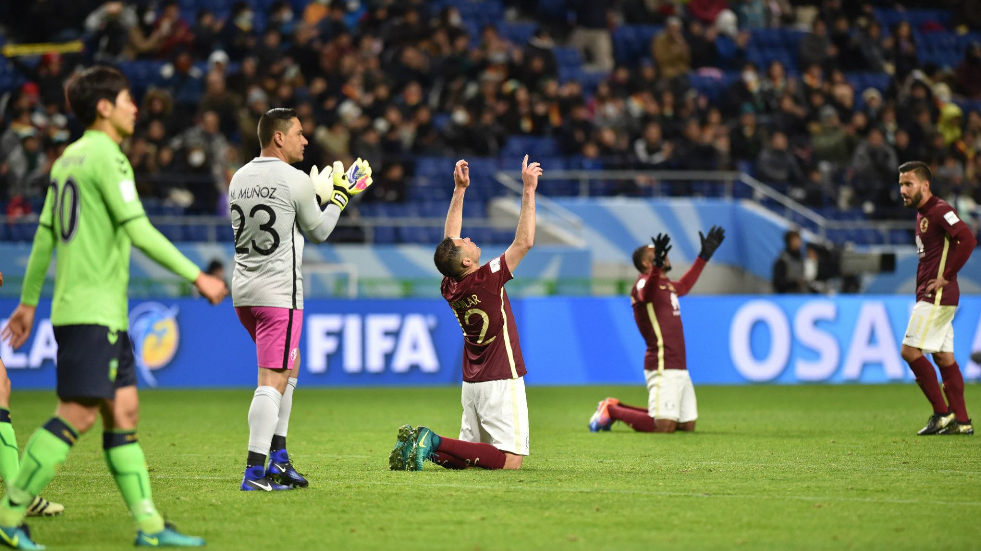 Pablo Aguilar Moises Munoz Club America Club World Cup 12102016