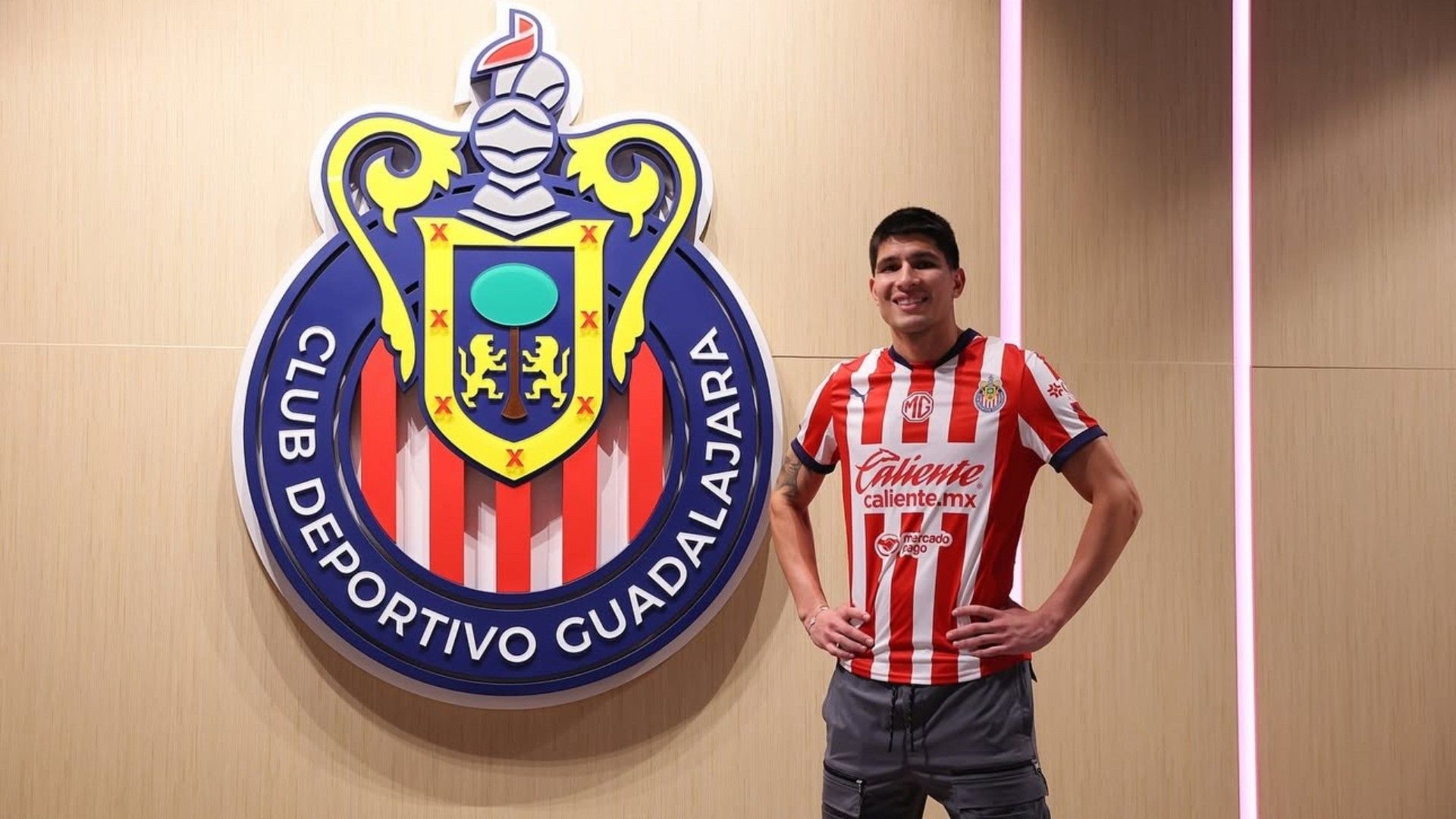 Miguel Tapias Chivas Clausura 2025