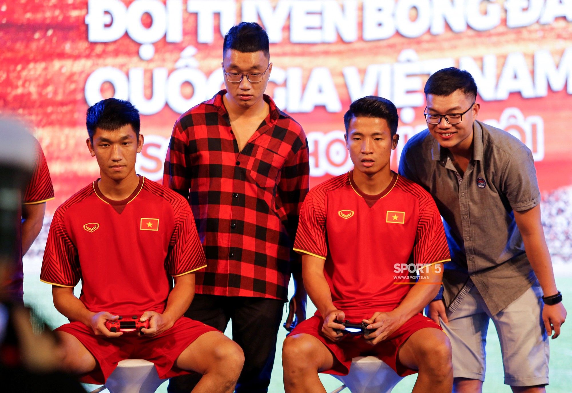 Bùi Tiến Dũng, Nguyễn Trọng Đại