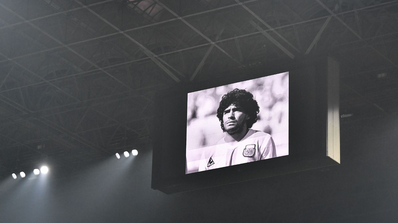 Maradona San Siro homenaje Inter Real Madrid