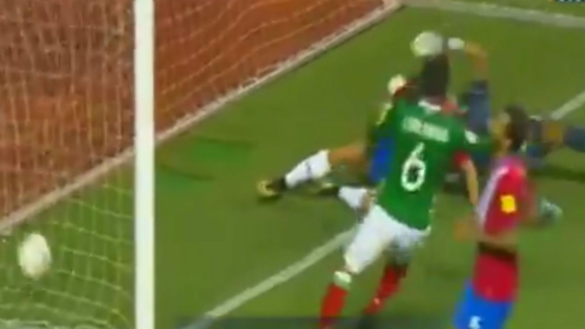 autogol costa rica mexico j8 hexagonal 2017