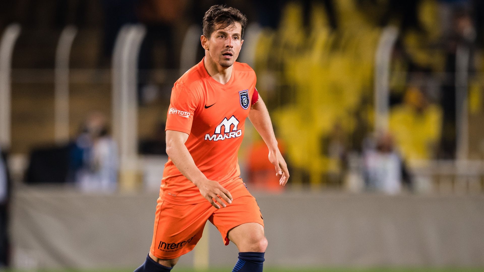 Emre Belözoglu Basaksehir 2017