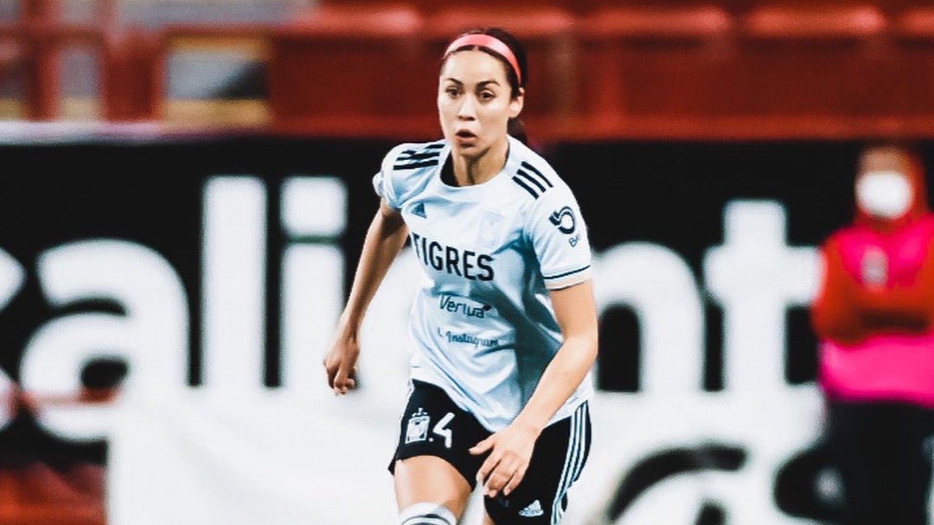 Greta Espinoza Tigres femenil 2022