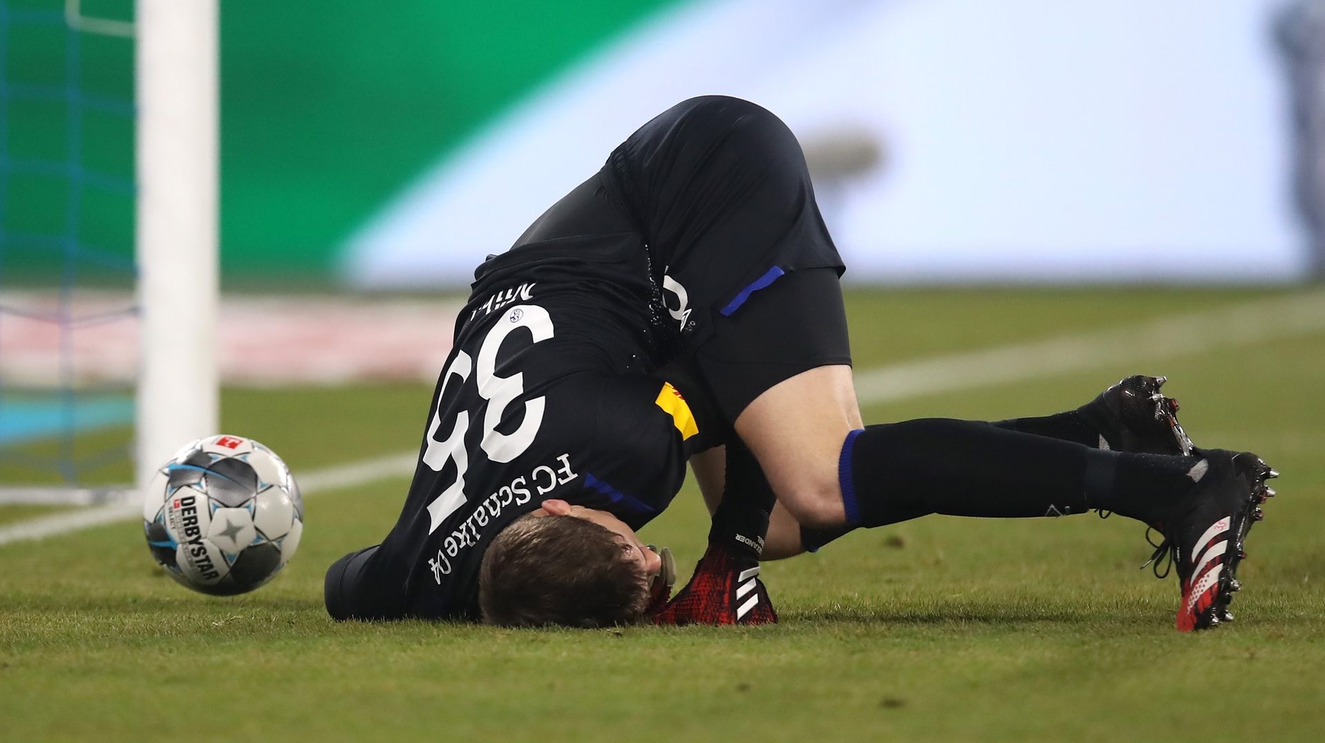 Alexander Nubel Schalke Koln Bundesliga 2020