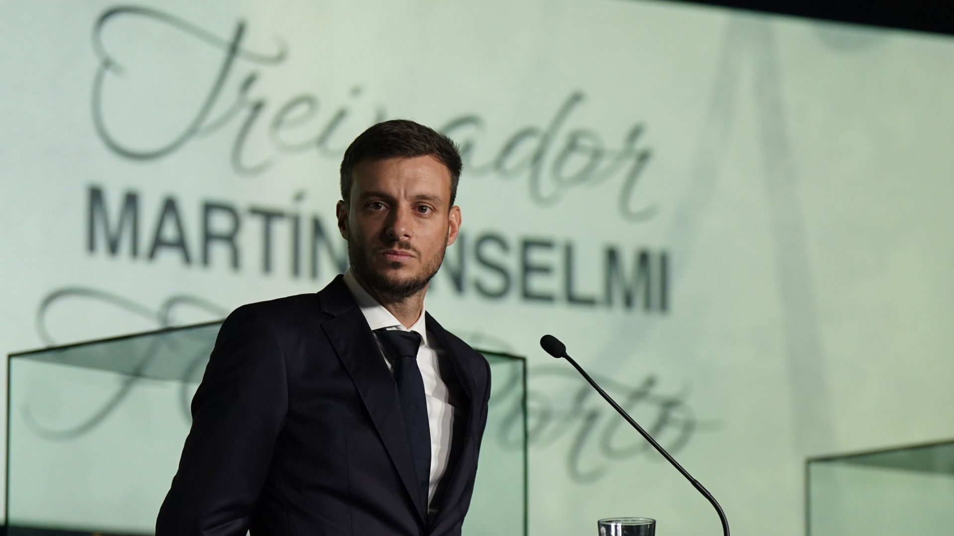 Martín Anselmi presentación Porto