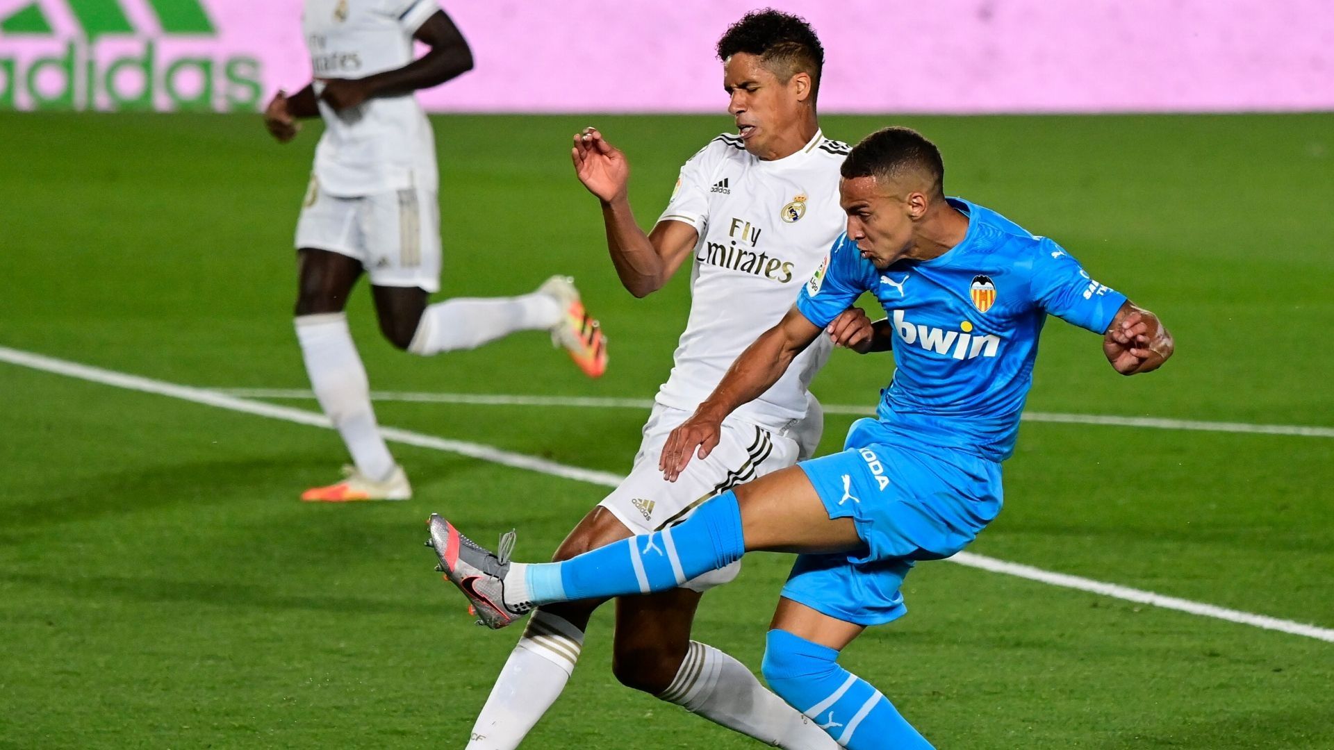 Varane Rodrigo Real Madrid Valencia 18062020