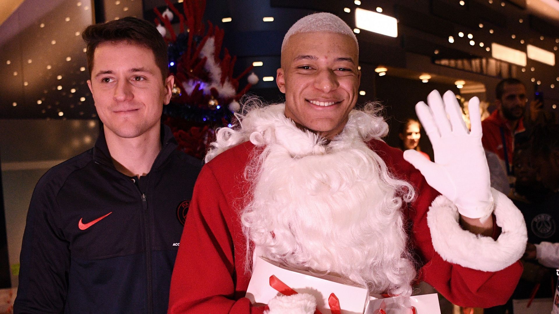 kylian mbappe santa claus