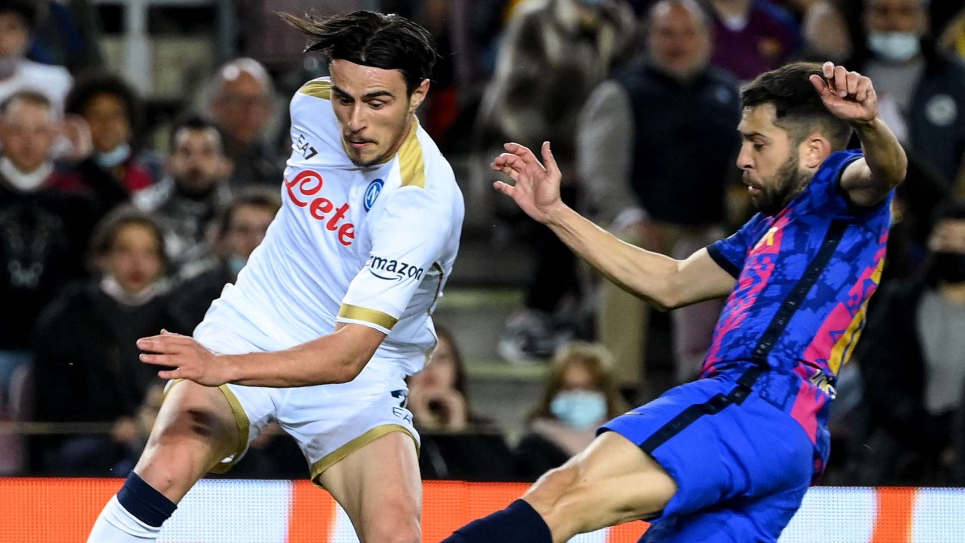 Elmas Jordi Alba Barcelona Napoli Europa League