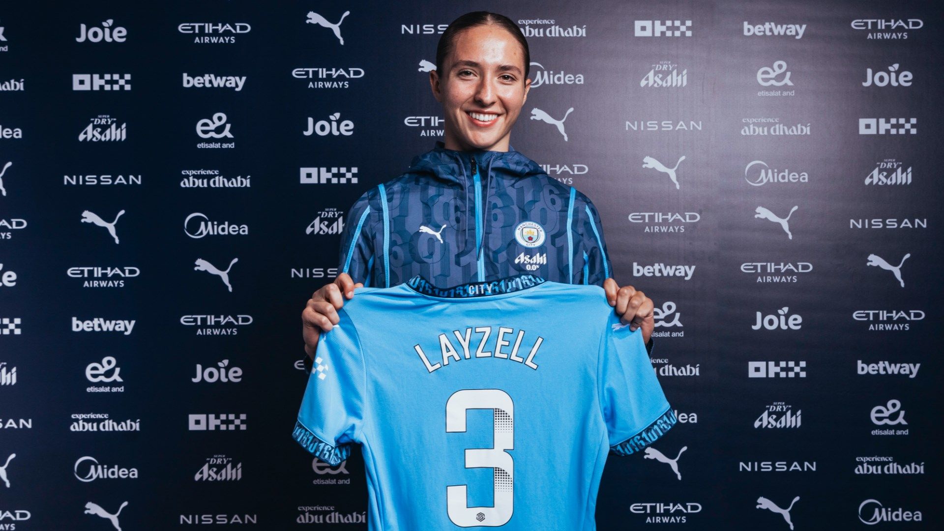 Naomi Layzell Manchester City signing 2024