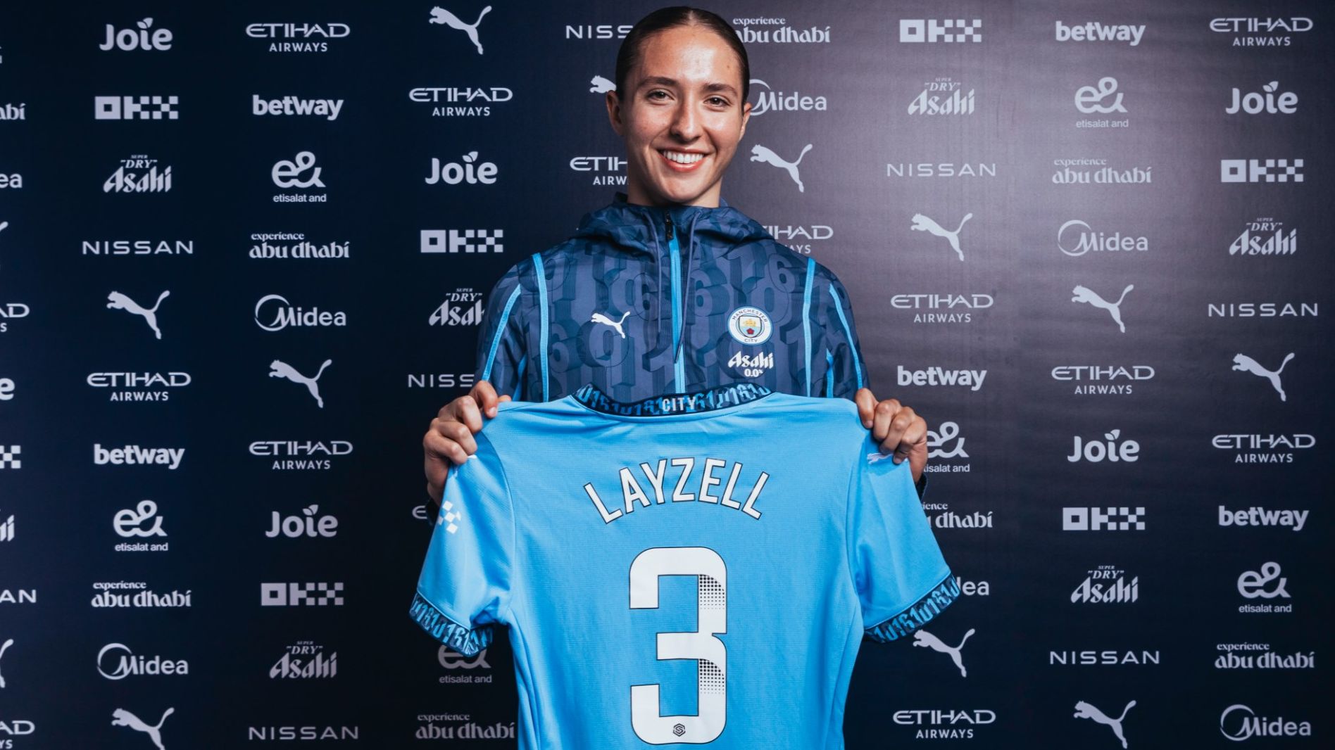 Naomi Layzell Manchester City signing 2024