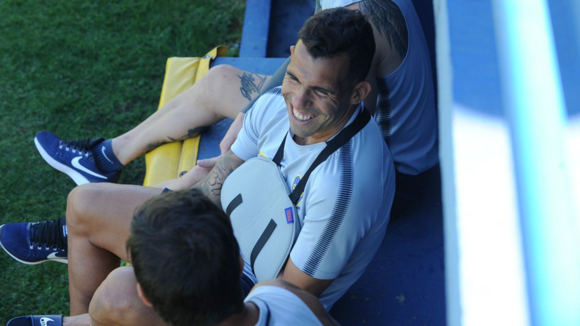 Carlos Tevez Hombro Boca Juniors Entrenamiento 26022018