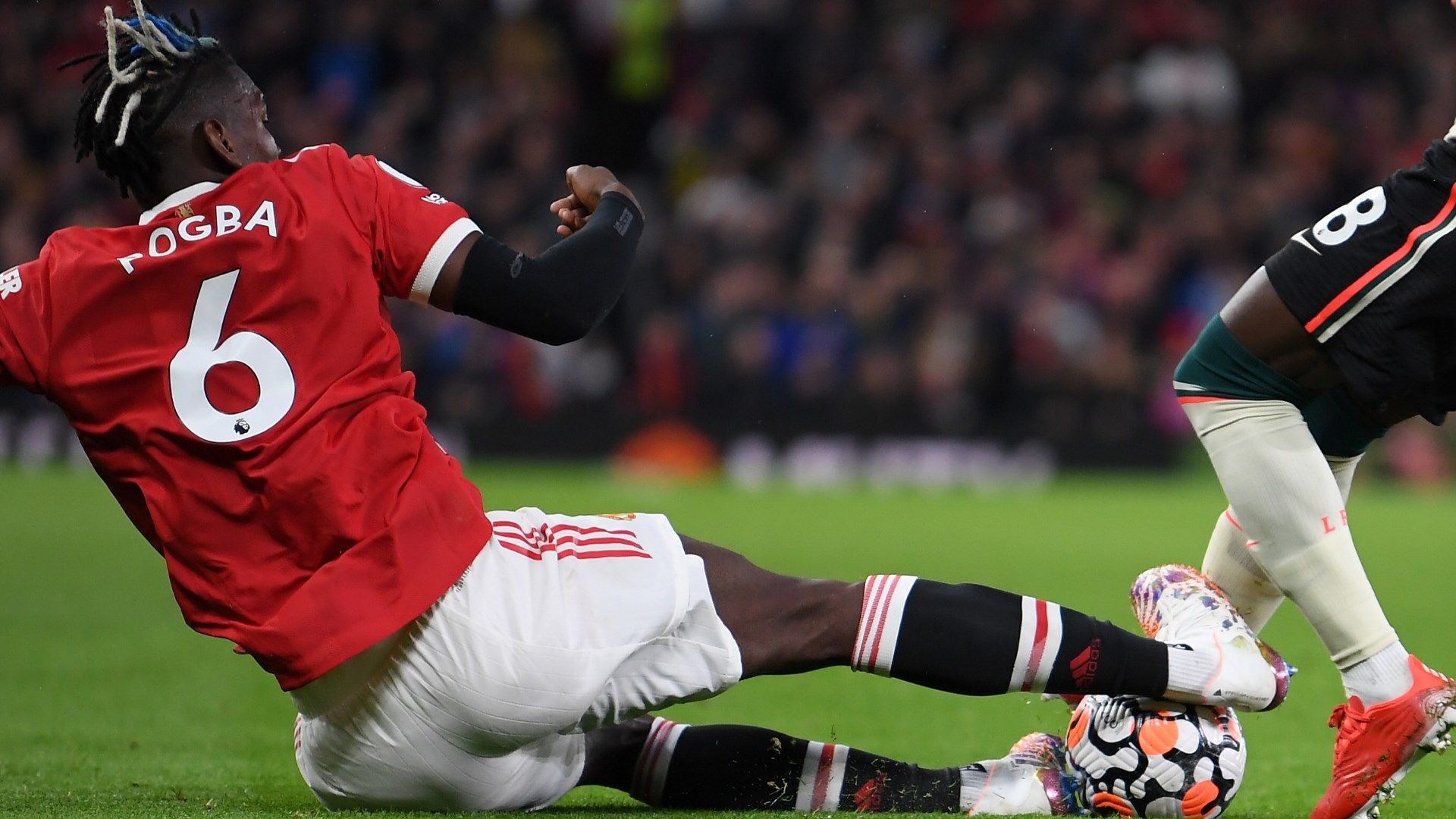 Paul Pogba Manchester United Liverpool 2021-22