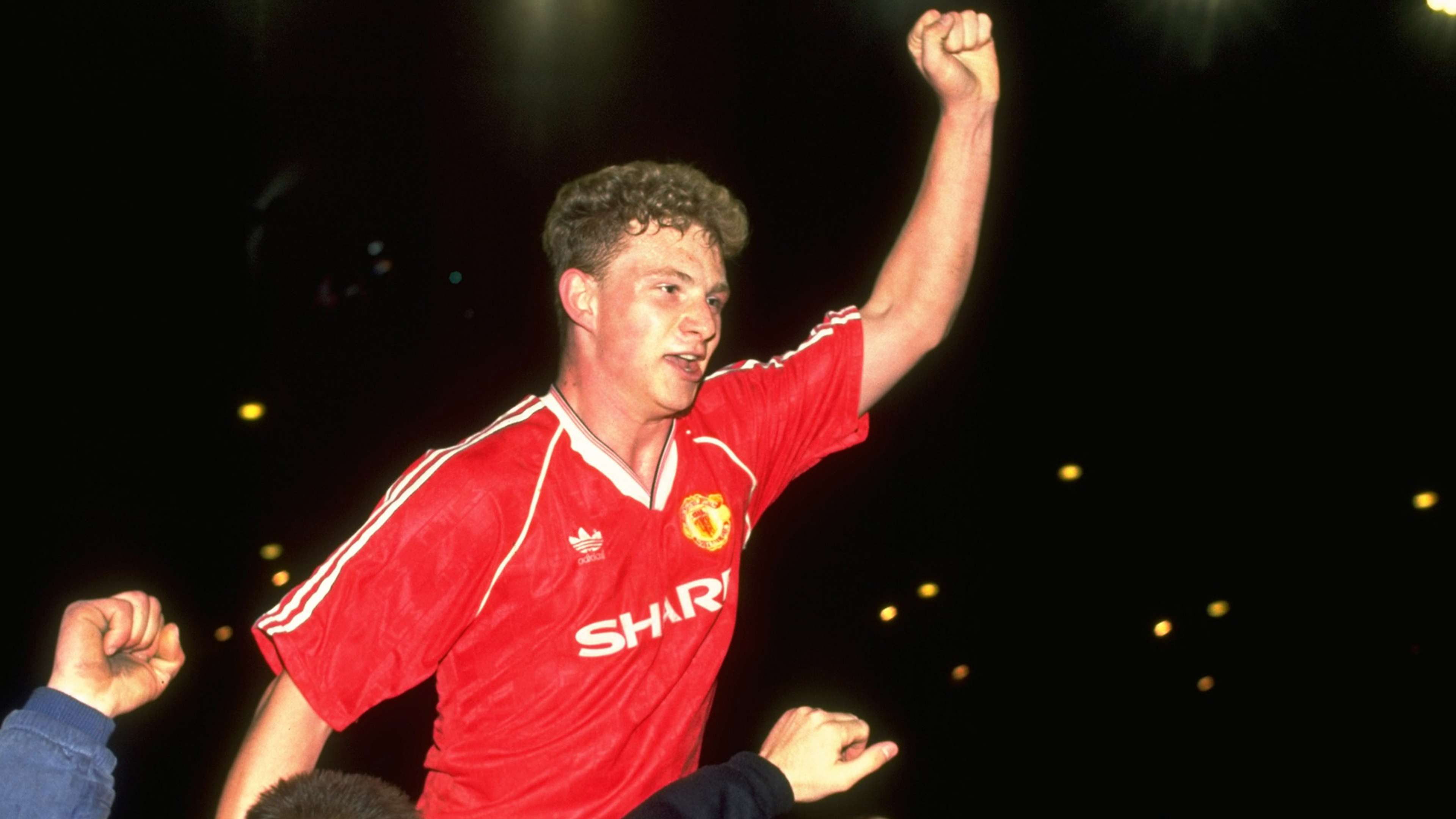 Mark Robins Manchester United 1990