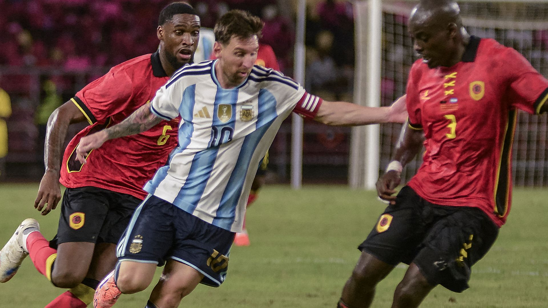 Lionel Messi Argentina Angola 2025
