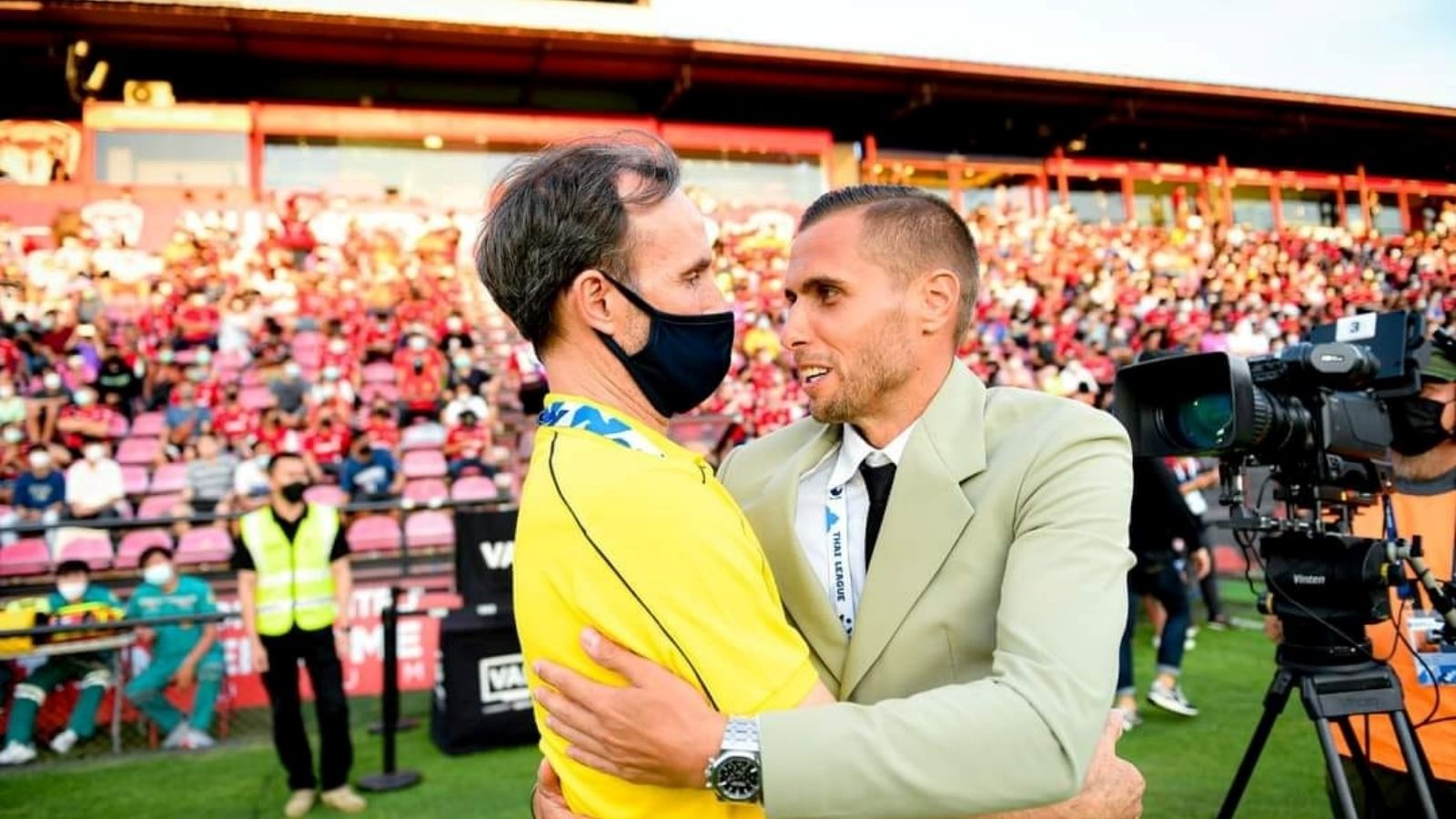 วิดมาร์ - มาริโอ ยูรอฟสกี้