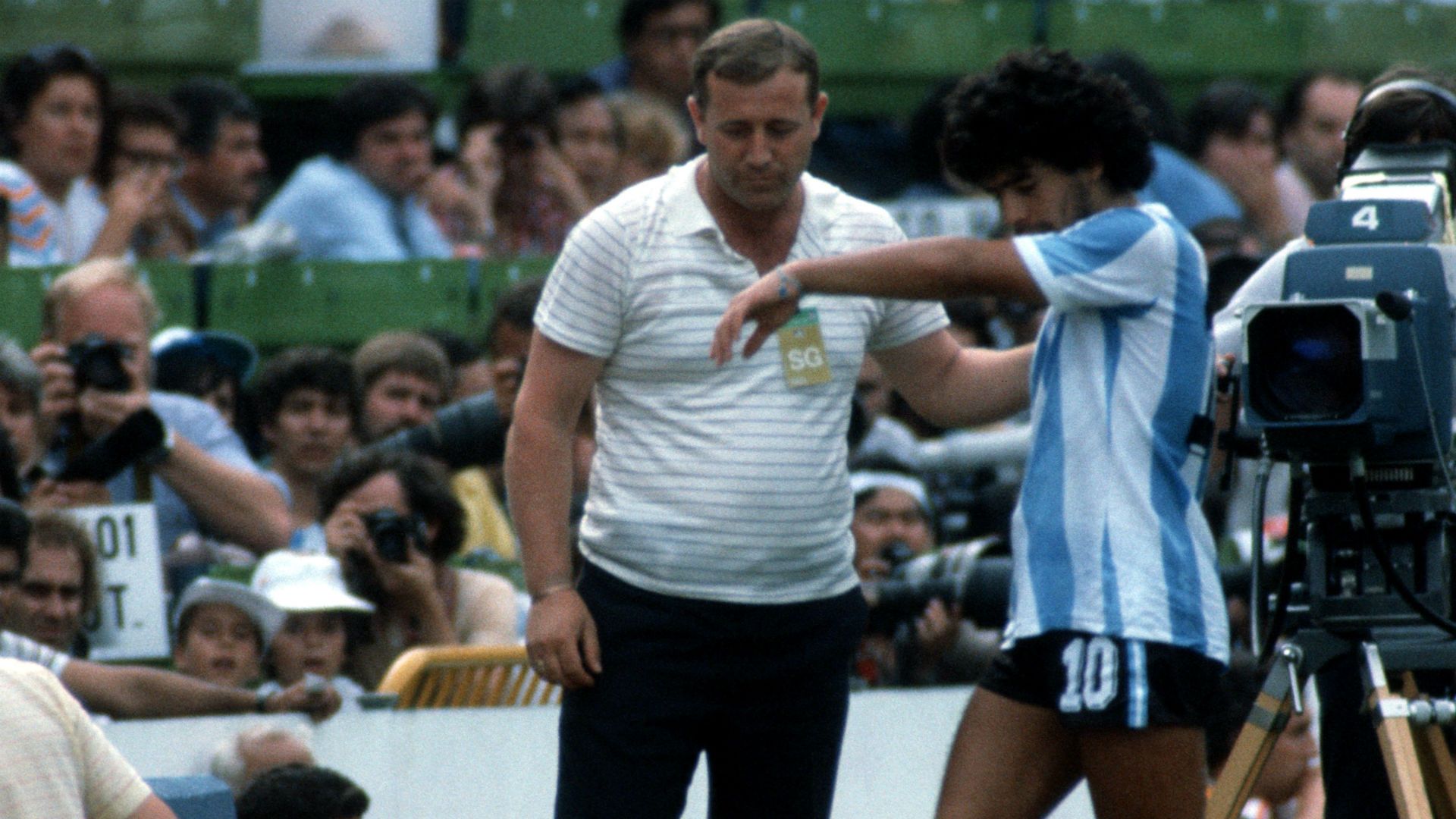 Maradona 1982 Argentina Brasil 24 10 2016