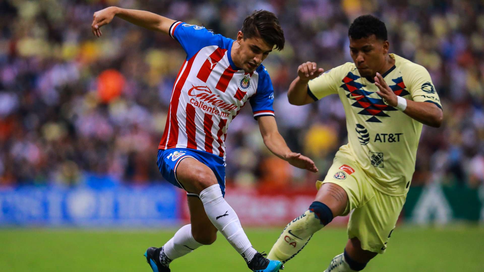 Josecarlos Van Rankin Roger Martínez Chivas vs América Apertura 2019