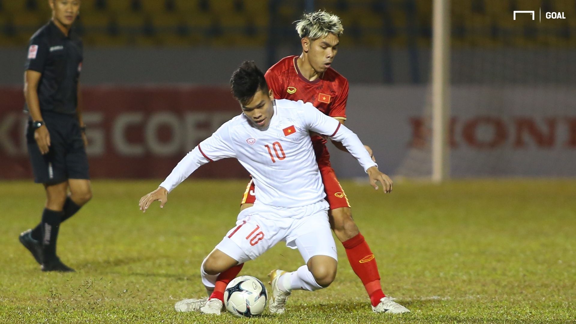 Cao Van Trien Nguyen Huu Thang Vietnam vs Vietnam U22 Friendly 23122020