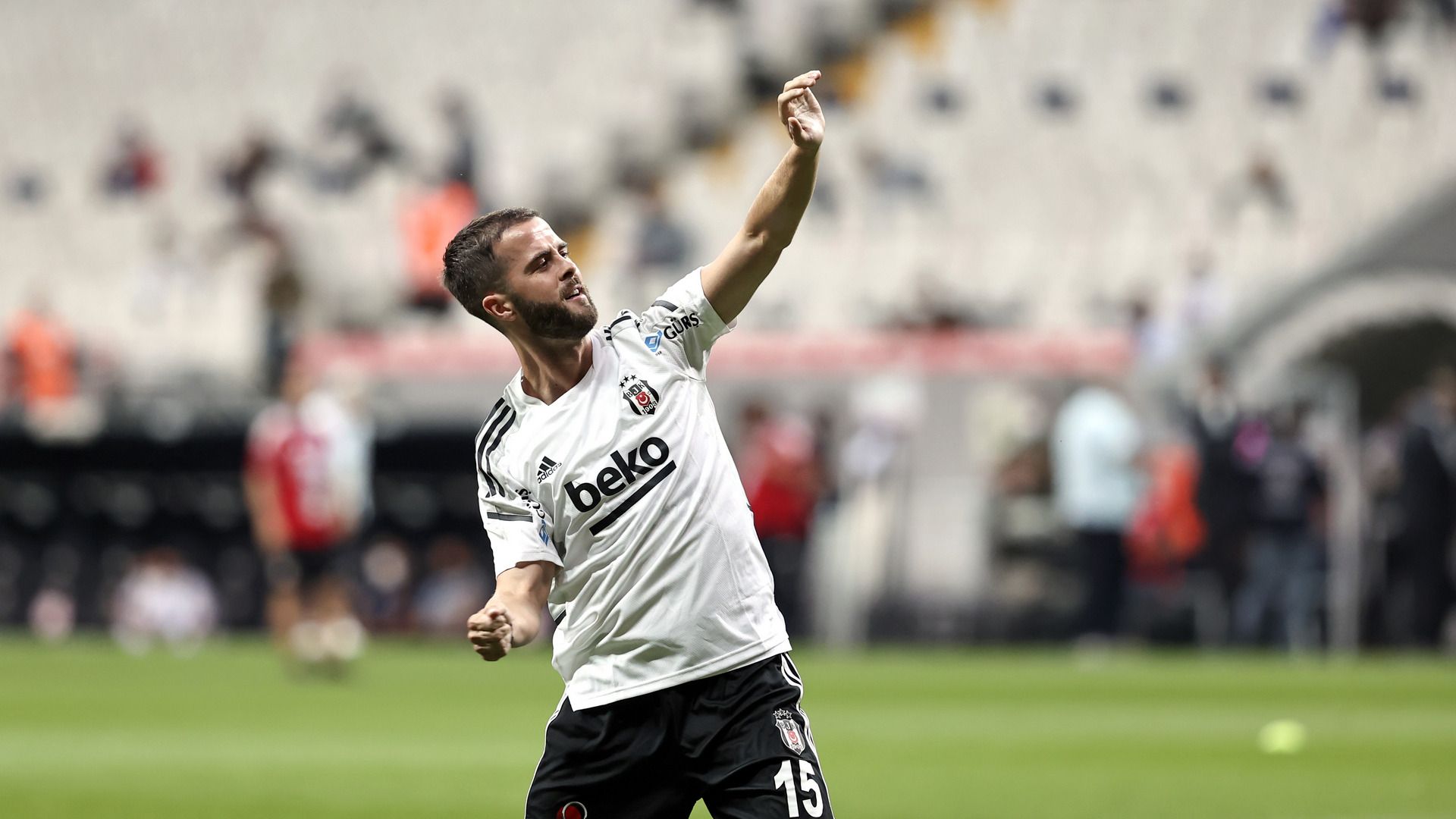 Miralem Pjanic Besiktas 2022