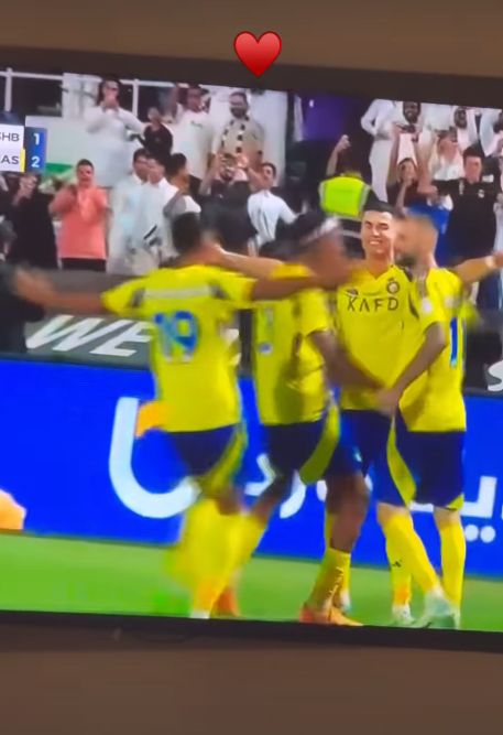 Georgina Rodriguez reacts to Cristiano Ronaldo goal