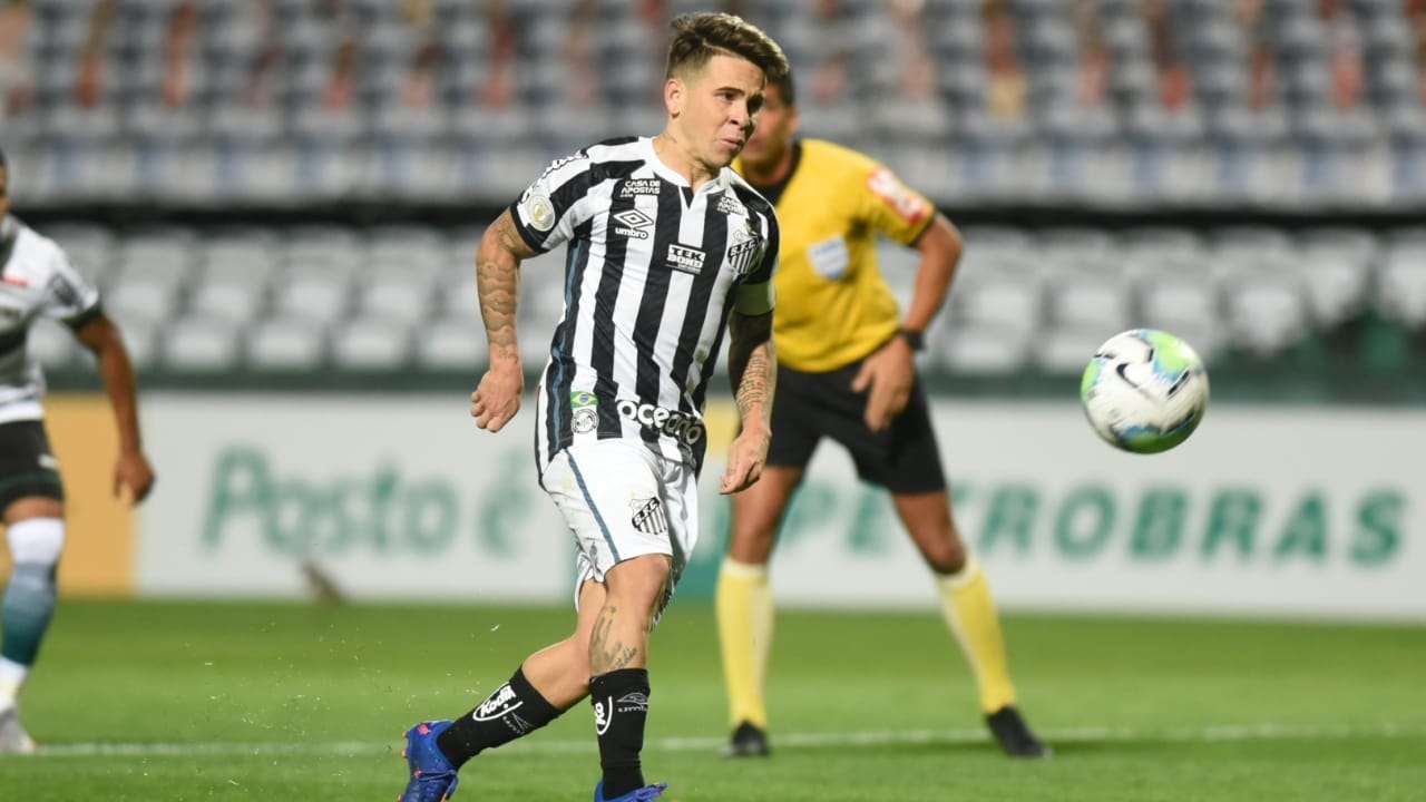 Yeferson Soteldo Santos Coritiba Couto Pereira Brasileirão 17102020