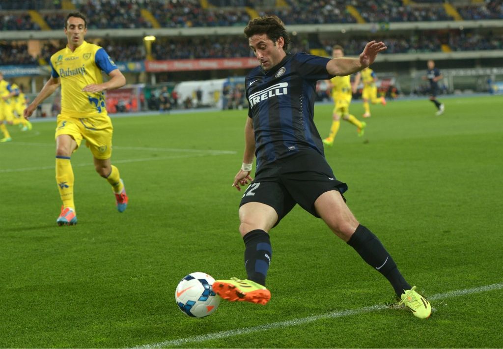 Diego Milito Chievo Inter
