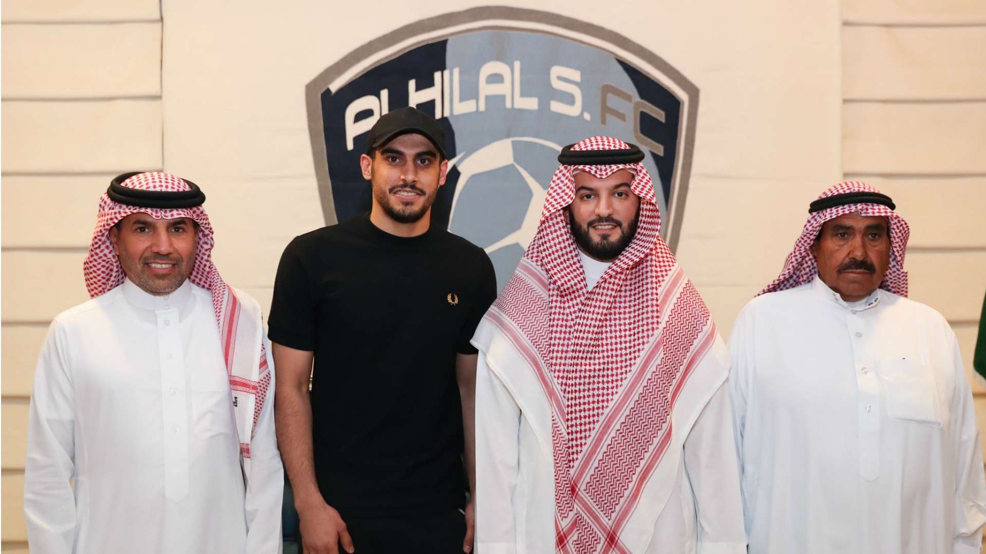 محمد الواكد حارس مرمى الهلال الدوري السعودي